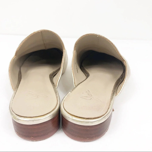 Joie | Delaney Gold Mules Flats - Picture 6 of 8